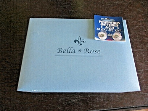 *Bella & Rose Damen Schmuckset Uhr Halskette & Ohrringe weiße Schmetterlinge - Bild 5 von 6