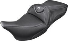 Saddlemen Heated Roadsofa Carbon/Black Seat w/Silver Stitching (808-07B-185HCT)