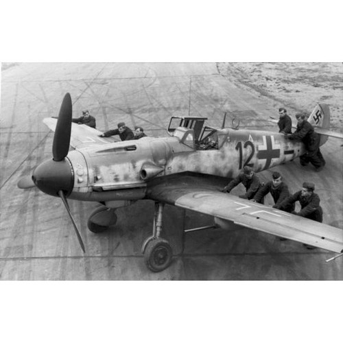 UNIMODELS UM 407 Kit de modelos a escala de plástico escala 1:48 Messerschmitt Bf-109G-6/R3 - Imagen 24 de 24