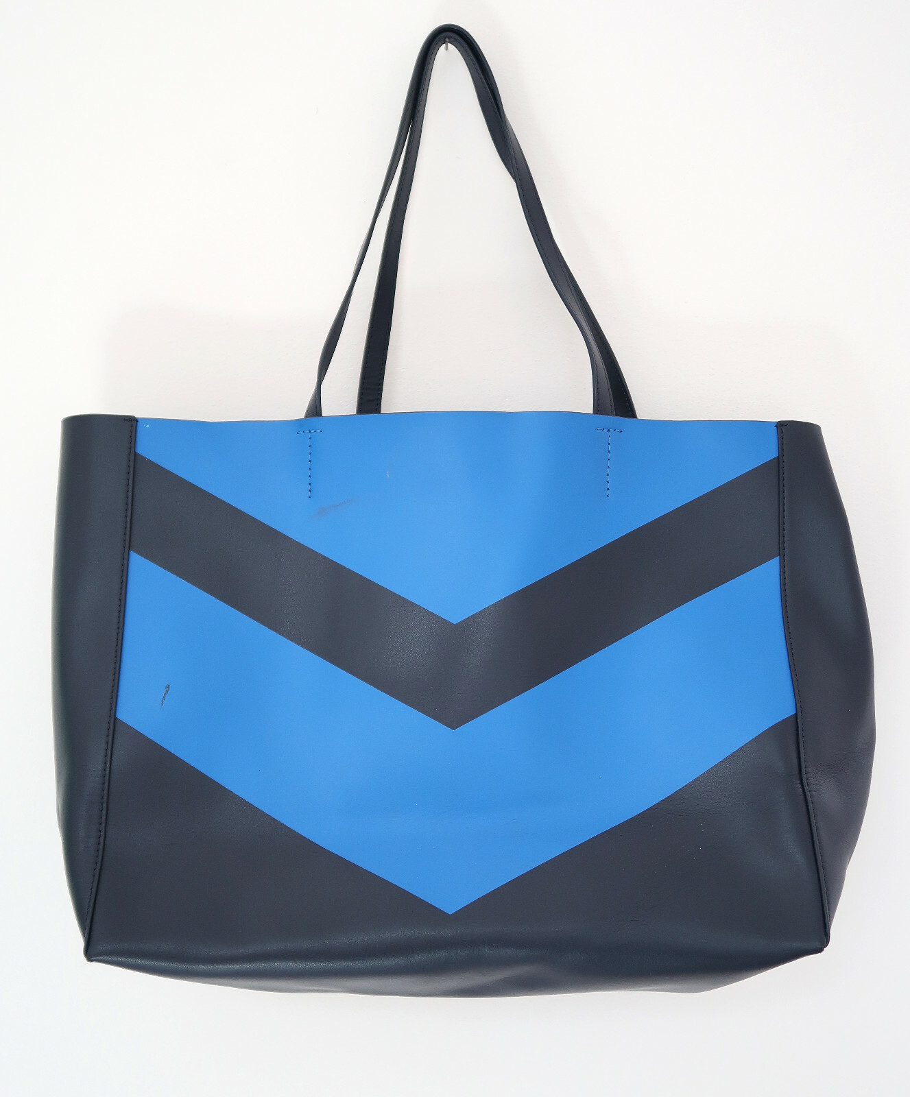 TORY BURCH SPORT Chevron east west tote Blue leather | eBay