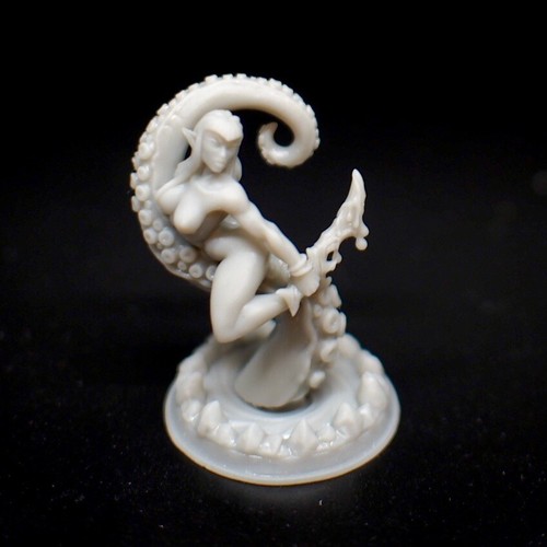 Zixrya Depths Beauty Miniature Dungeons and Dragons Tabletop RPGs Role Playing - Picture 2 of 7