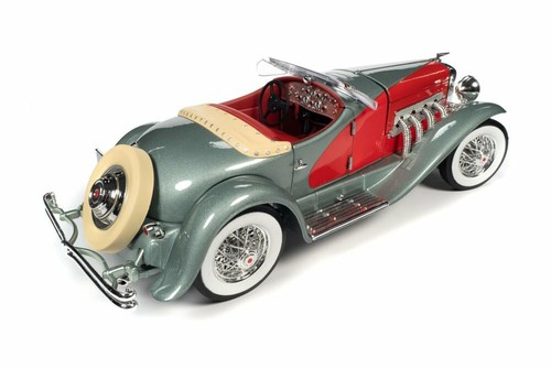 1935 DUESENBERG SSJ SPEEDSTER 1/18 scale DIECAST CAR AUTO WORLD AW279 - Picture 8 of 10