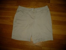 Tommy Bahama Women's Shorts Size 8 Khaki Walking Golf Casual NICE