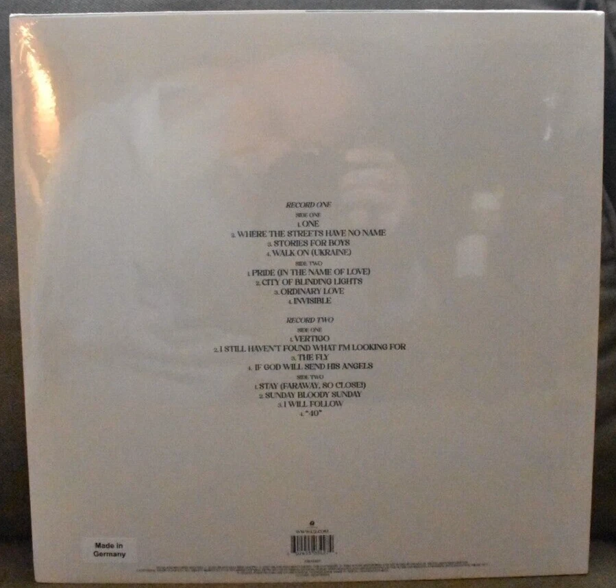 U2 - SONGS OF SURRENDER - LIMITED EDITION - TARGET EXCLUSIVE DOUBLE BLUE VINYL Foto 2 de 4