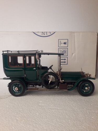Franklin Mint 1:24, 1907 Rolls-Royce Silver Ghost Limousine, verde pressofuso... - Foto 3 di 24