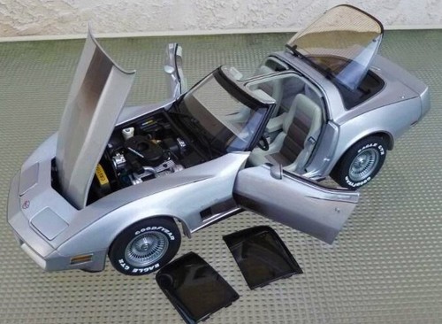Corvette Chevrolet Chevy StingRay Race Car1 24Classic18Hot Rod12Metal Model1980 - Picture 3 of 12