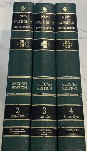 Lot 3 New Catholic Encyclopedia Second Edition - Volumes 2, 3 & 4 - Picture 4 of 4