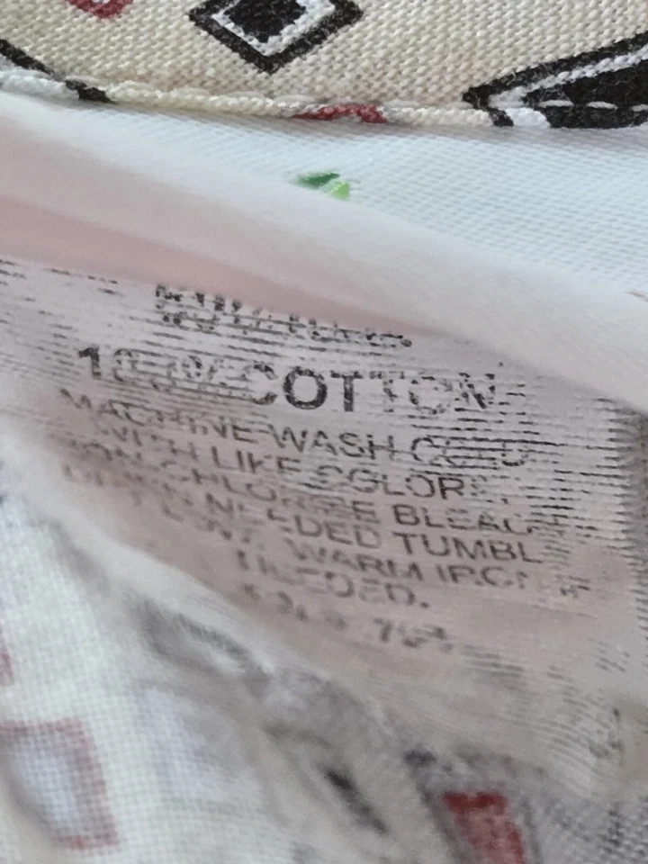 Blusa Médica Peaches Talla XL-Bronceada/Negro/Roja Floral Cuello en V-Pecho 26" L 25.5" Foto 4 de 4