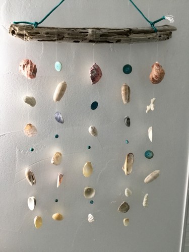 Bahamas Coastal  Wind Chimes  Nautical Decor Seashells Beach - Picture 1 of 7