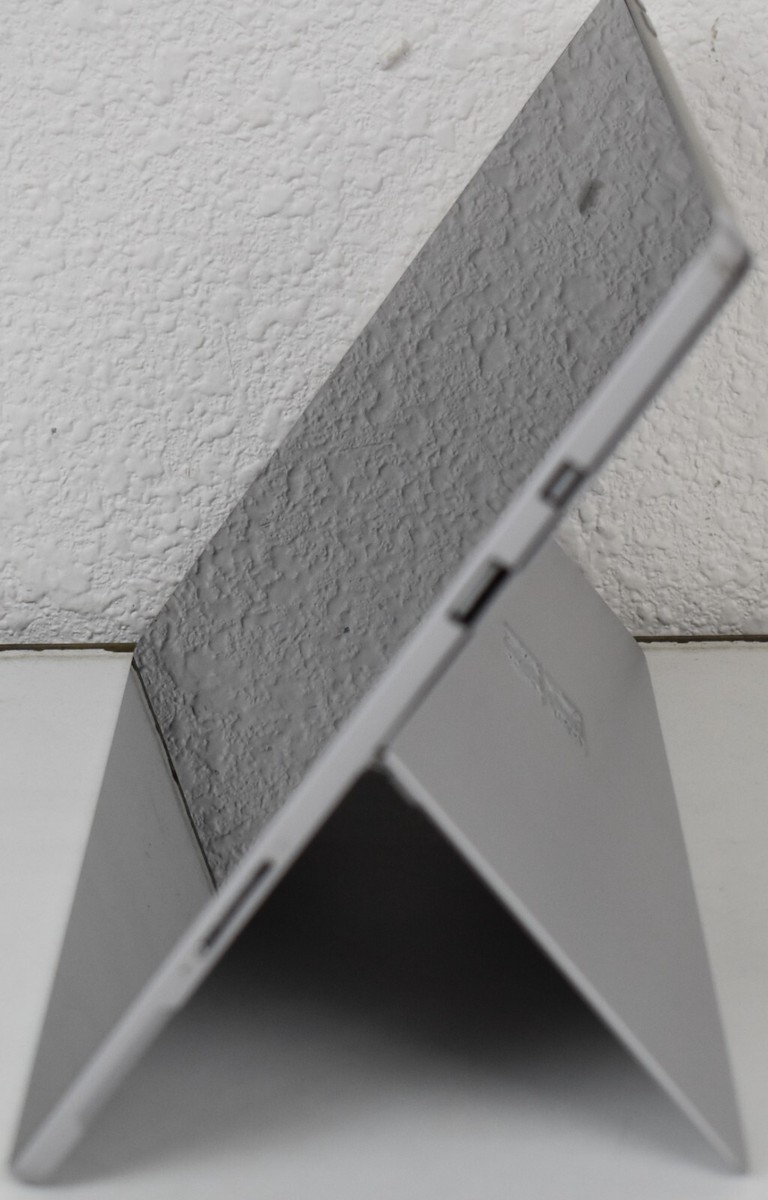 Microsoft Surface Pro 6 1796 i5-8350U 1.7GHz 8GB RAM | 256GB Microsoft Surface Pro 6 1796 i5-8350U 1.7GHz 8GB RAM | 256GB