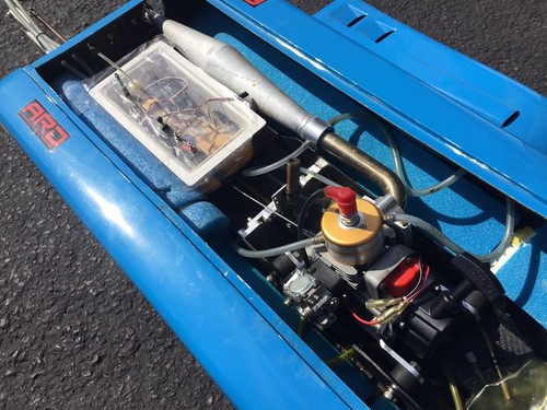 Gas Rc Boat 26CC Blue Fiber Glass Over 5 Feet Long. - Picture 9 of 11