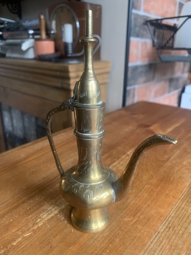 Vintage Etched Indian Brass Genie Lamp/Teapot - Picture 3 of 11