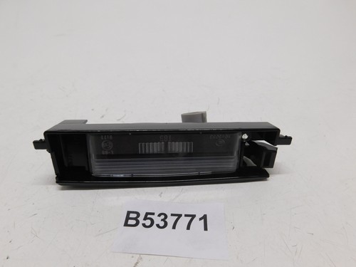 LUCE TARGA LICENSE PLATE LIGHT ORIGINALE PER YARIS 8127052020 - Imagen 2 de 7