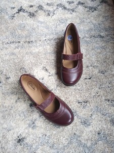 dsw chinese laundry block heel