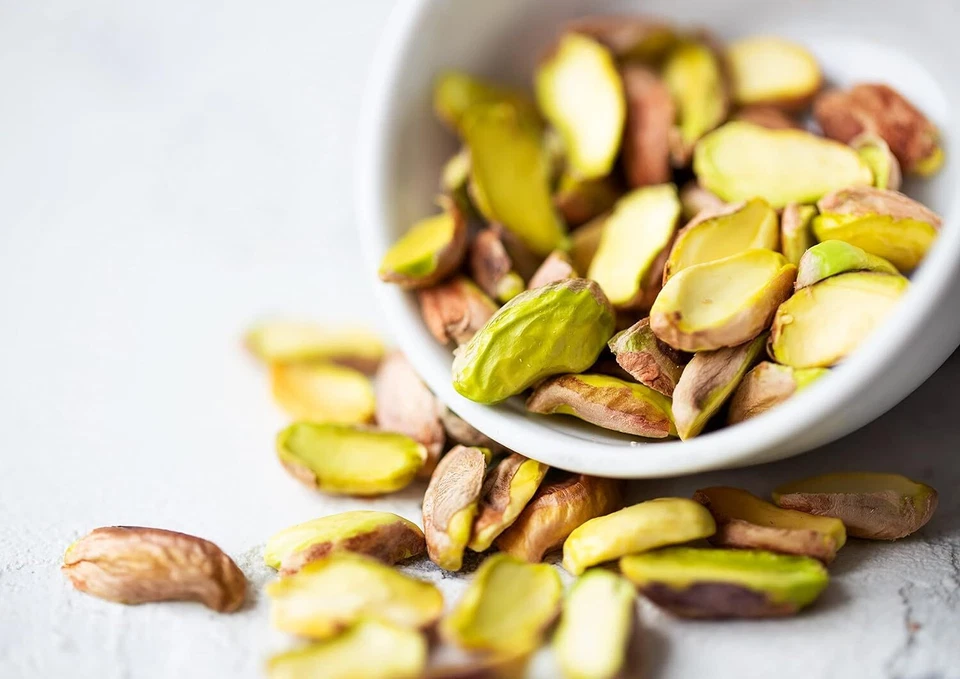 Mitades de pistacho California - sin cáscara, sin sal, vegano Foto 4 de 4