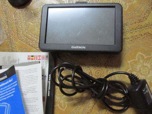""GARMIN GPS BUNDLE WITH INSTRUCTIONS AND CARRY CASE"" - Picture 2 of 2