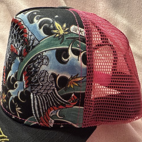 Ed Hardy Truckermütze bestickt Tattoo Koi Fisch schwarz/lila Mesh Snapback Cap - Bild 3 von 8