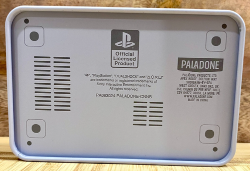 Sony PlayStation PS1 Playing Cards in Collectible Tin Used - Excellent Condition - Picture 2 of 4