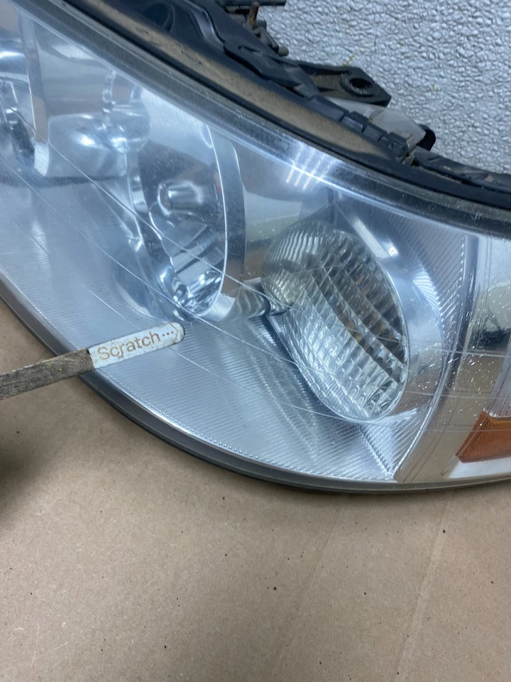 Faro lateral izquierdo conductor Lincoln Town Car 2005 a 2011 U6989 DW Foto 4 de 4