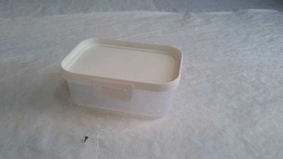 Gariella 1X Apilables Mantequera Con Cierre, Bpa - Free, Crema Blanca - Imagen 2 de 4