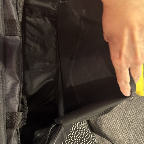 Equipaje Travel Am. Bolsa de viaje Tourister negra con ruedas de nailon para pasar la noche 20x15-899 - Imagen 6 de 10