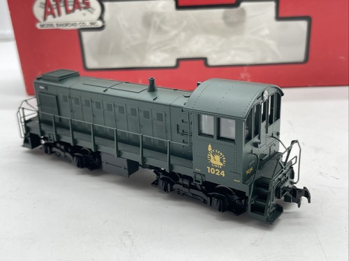 HO Atlas #8801 New Jersey Central Alco S1 Switcher Locomotive CNJ #1024 - Picture 7 of 14