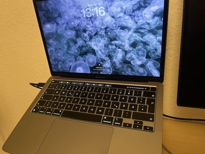 Apple MacBook Pro 13 Zoll 16GB RAM 1TB SSD Spacegrey M1 2020 TOP Zustand!