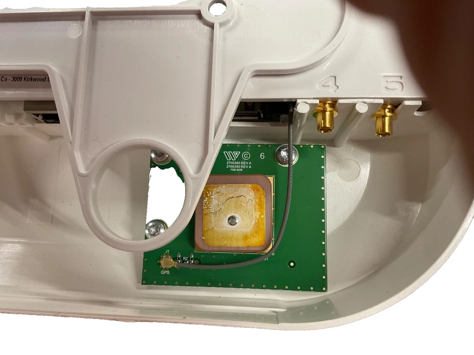 Winegard GW-1000 Gateway 4G LTE and WiFi Router - Image 3 of 3