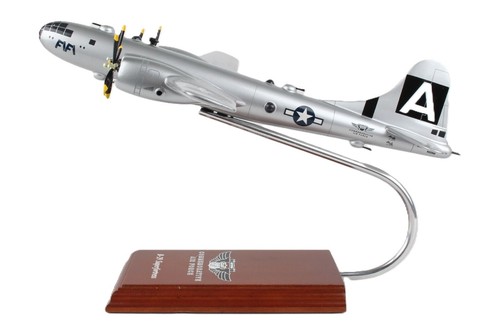 USAAF Boeing B-29 Superfortress FiFi Desk To Display 1/72 WWII Model SC Airplane - Bild 3 von 10