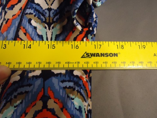 Vestido Serenade NY ajustado y acampanado multicolor estampado geométrico para mujer talla grande - Imagen 8 de 12