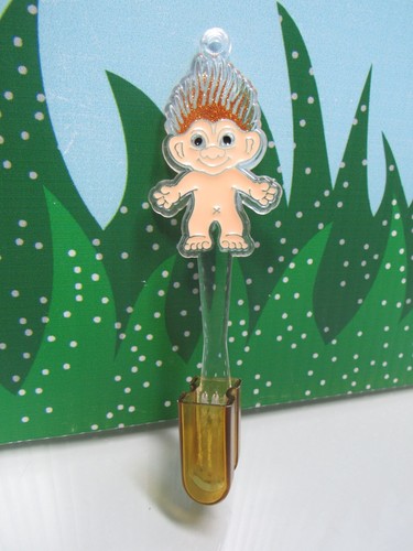 Cepillo de dientes GLITTER HAIR TROLL CON CUBIERTA - 5" World Trend, INC. Cepillo de dientes - NUEVO