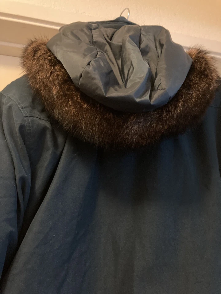 Женская зимняя куртка с капюшоном Jacqueline Ferrier с меховой отделкой, XL  - Изображение 2 из 4