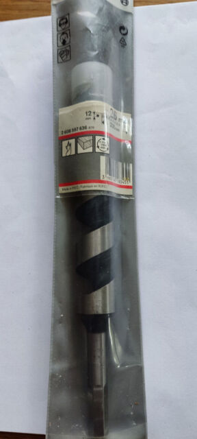 Bosch 2608585636 wood auger 26mm diam 160mm flute 235mm long. Bosch 2608585636 wood auger 26mm diam 160mm flute 235mm long.