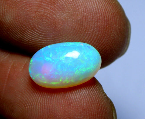 Opal Die Königin des Edelsteins Äthiopischer Feueropal ovale Form Stein 2,25 Karat - Bild 4 von 9