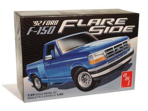 1:25 Scale Model Kit 1992 Ford F-150 Flare Side Skill 2 AMT1451 - Picture 7 of 8