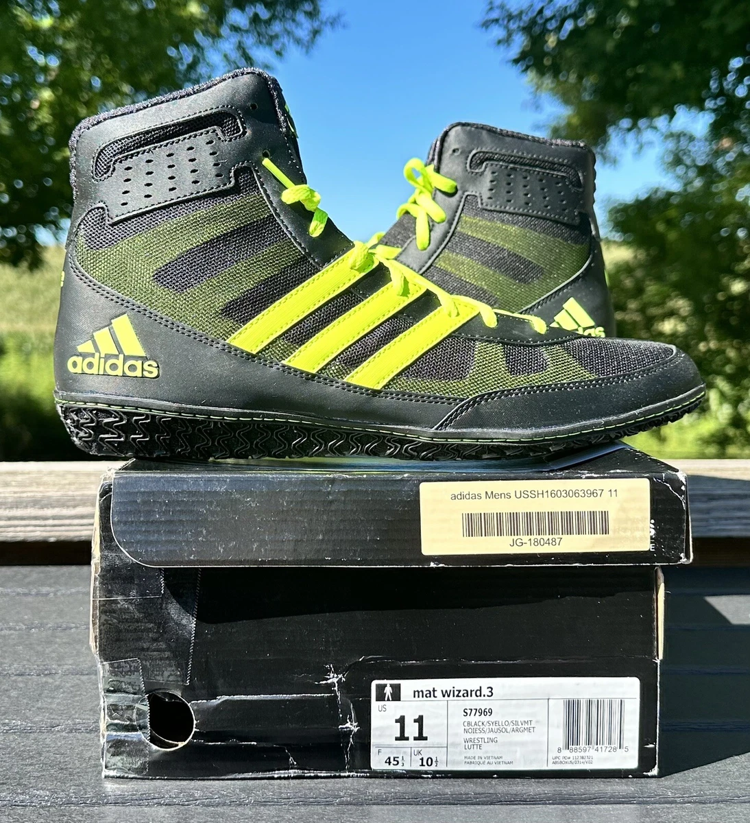 ADIDAS MAT WIZARD 3 WRESTLING SHOES – SIZE 11 (BLACK/SOLAR YELLOW