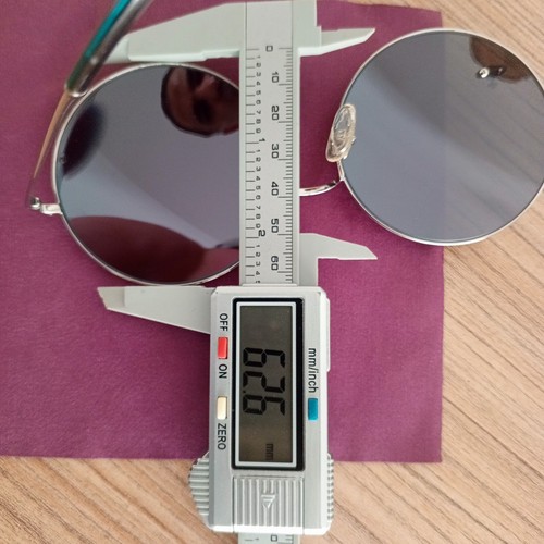 Vivienne Westwood Sunglasses VW923S02 - Picture 17 of 17