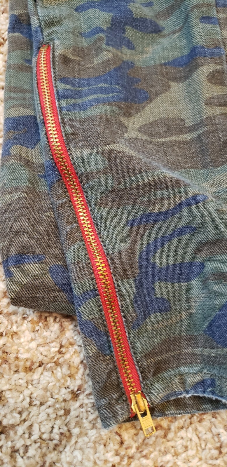 Picture 4 of 5