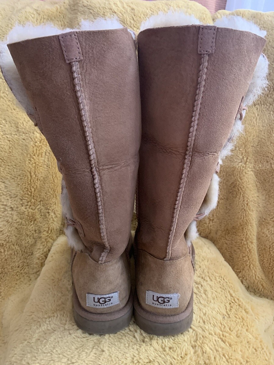 アグオーストラリアベイリーボタントリプレットUS9 Ugg Australia Bailey Button Triplet Boots Women's Size 9 | eBay