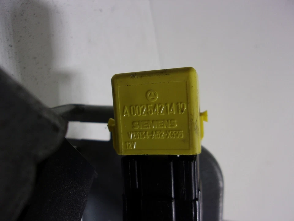 ✅ MOTOR LIMPIAPARABRISAS VENTANA TRASERA MERCEDES-BENZ ML320 A1638203142 OEM TXK3 Foto 2 de 4