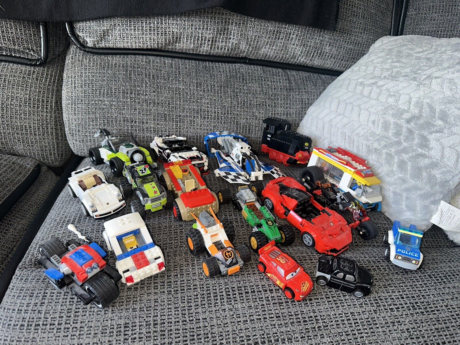 Picture 3 of 9