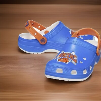CROCS NEW NBA NY Knicks Classic Clog Size 10 or 12 #B1201A Crocs New York Knicks NBA Classic Clog Shoes Men main image 3