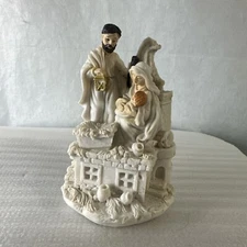 Ganz NEW Away in a Manger Jesus Mary Joseph Nativity Figurine Christmas EX37540