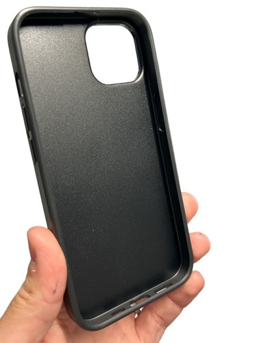 KARL LAGERFELD CUSTODIA NERA EFFETTO PELLE PER IPHONE 14 TESTA KARL IN RILIEVO - Picture 4 of 5