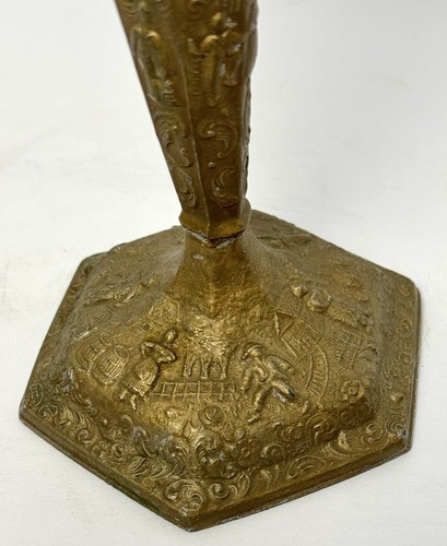 Barbour Silver USA Dutch Motif Repousse Brass Tone Hollowware 10" Candlestick - Picture 10 of 17