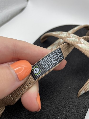 Teva 6840 Olowahu Flip-Flop for Women Size 9 - Picture 7 of 9