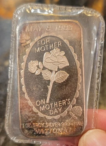 National May 8th 1983 Mother's Day 1 oz Troy Silver Bar 999 + Fine Rose