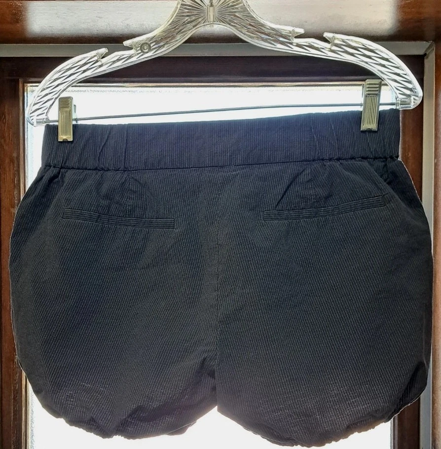 Pantalones Cortos Burbuja Rayas Finas Azul Marino, Talla 10/Francés 42, Victorinox Foto 3 de 4