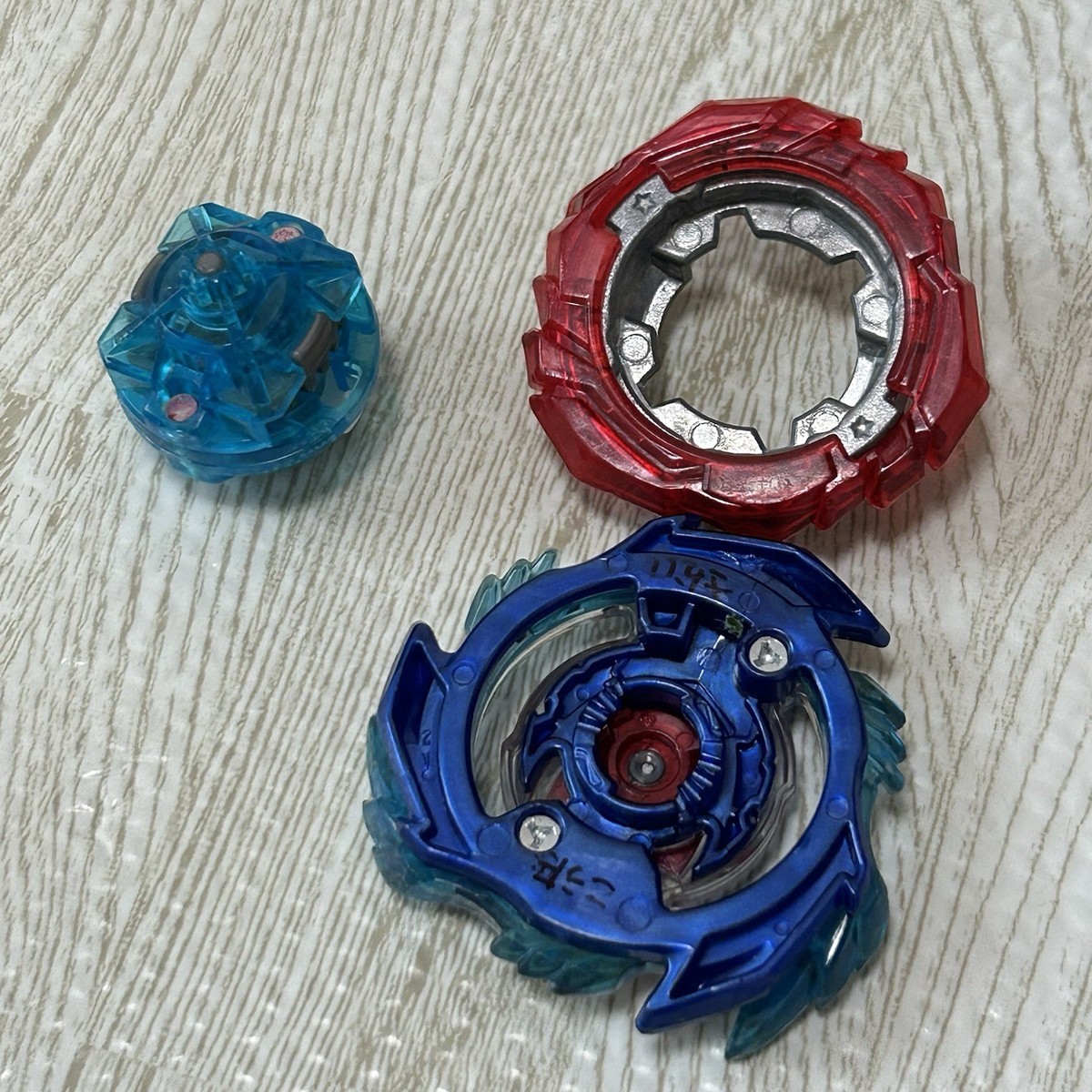 Strike God Valkyrie 6vortex Reboot B-73 Beyblade Burst Takara Tomy