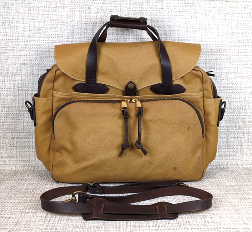 Filson 258 gepolsterte Laptop Computer Tasche hellbraun mit Trense Leder Schultergurt USA